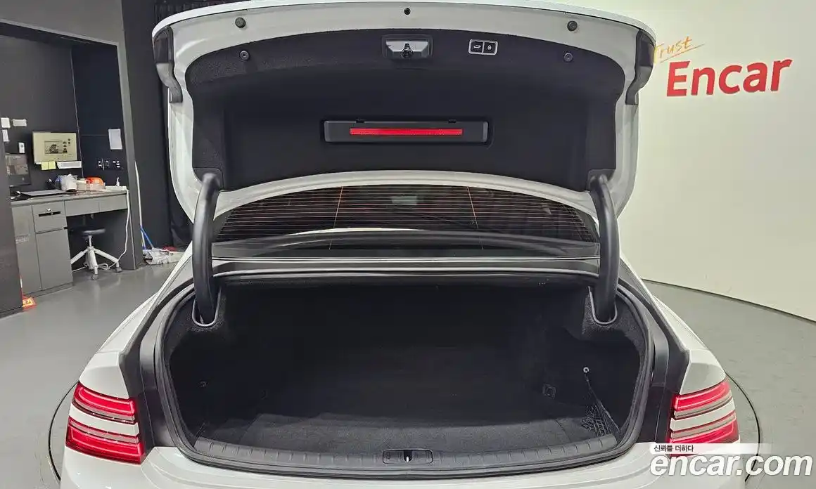 Genesis G80 2022 2.5 Автомат в Москве № 930612, фото 20