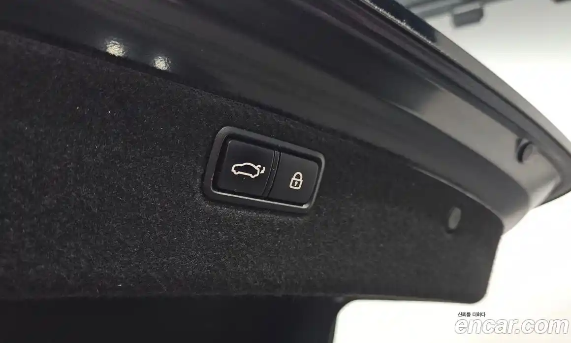 Genesis G80 2017 3.3 Автомат в Москве № 930665, фото 18