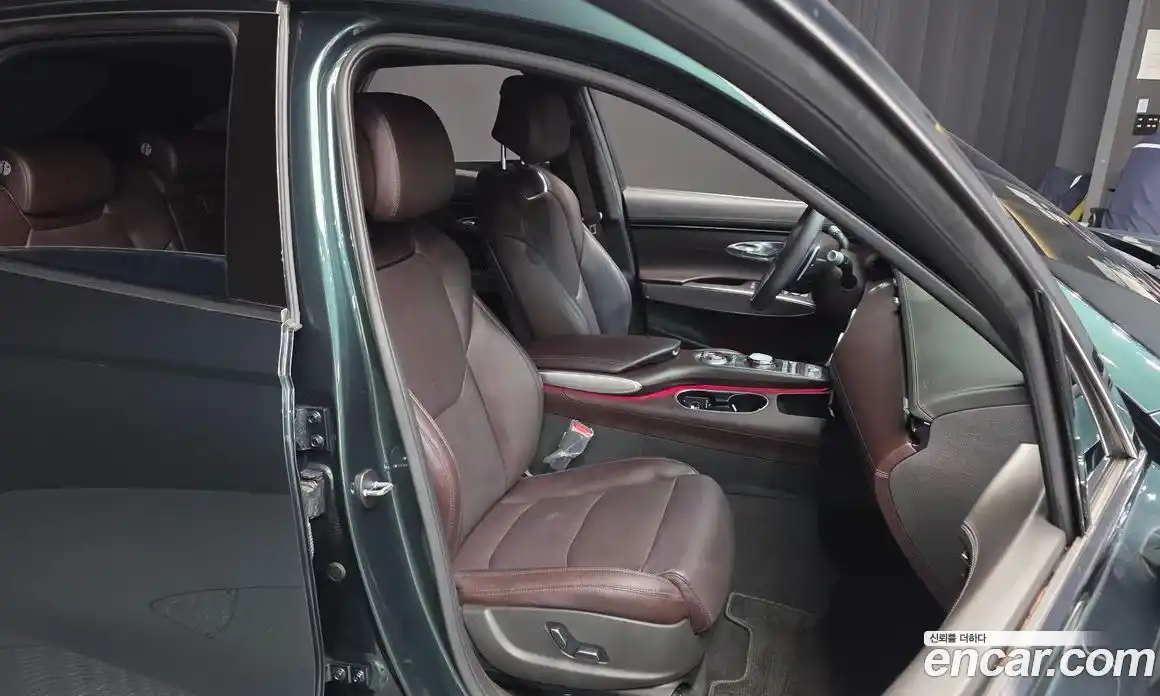 Genesis GV70 2023 2.5 Автомат в Москве № 930824, фото 12