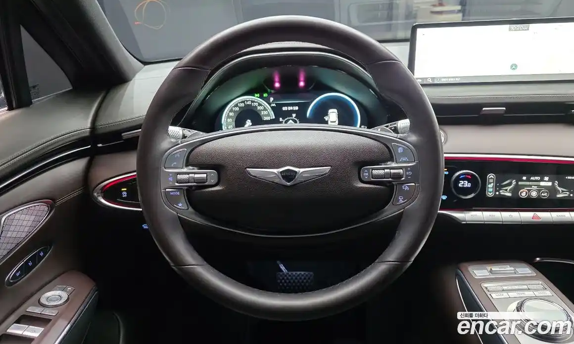 Genesis GV70 2023 2.5 Автомат в Москве № 930824, фото 13