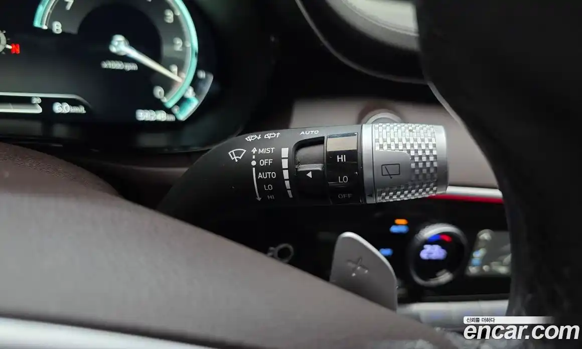 Genesis GV70 2023 2.5 Автомат в Москве № 930824, фото 16