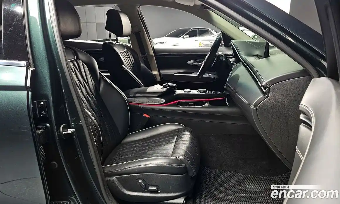 Genesis GV70 2022 2.5 Автомат в Москве № 930933, фото 17