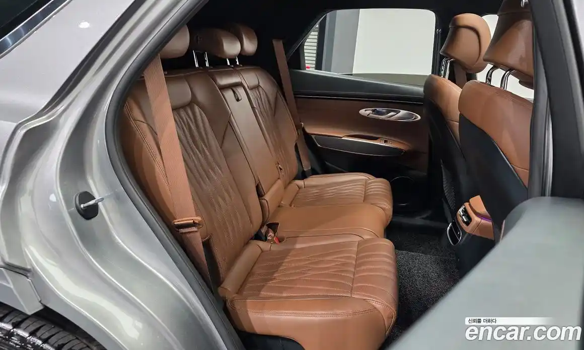 Genesis GV70 2022 2.5 Автомат в Москве № 931039, фото 12