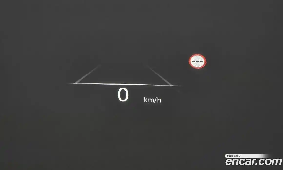 Genesis GV70 2022 2.5 Автомат в Москве № 931039, фото 18