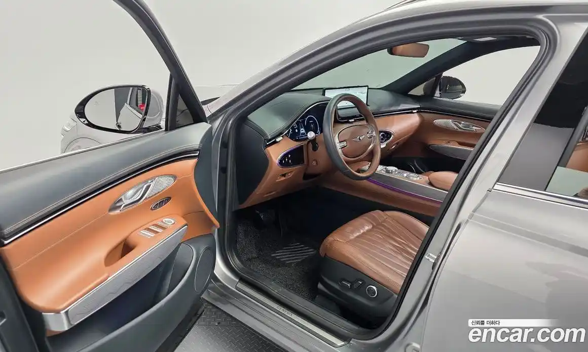 Genesis GV70 2022 2.5 Автомат в Москве № 931039, фото 10