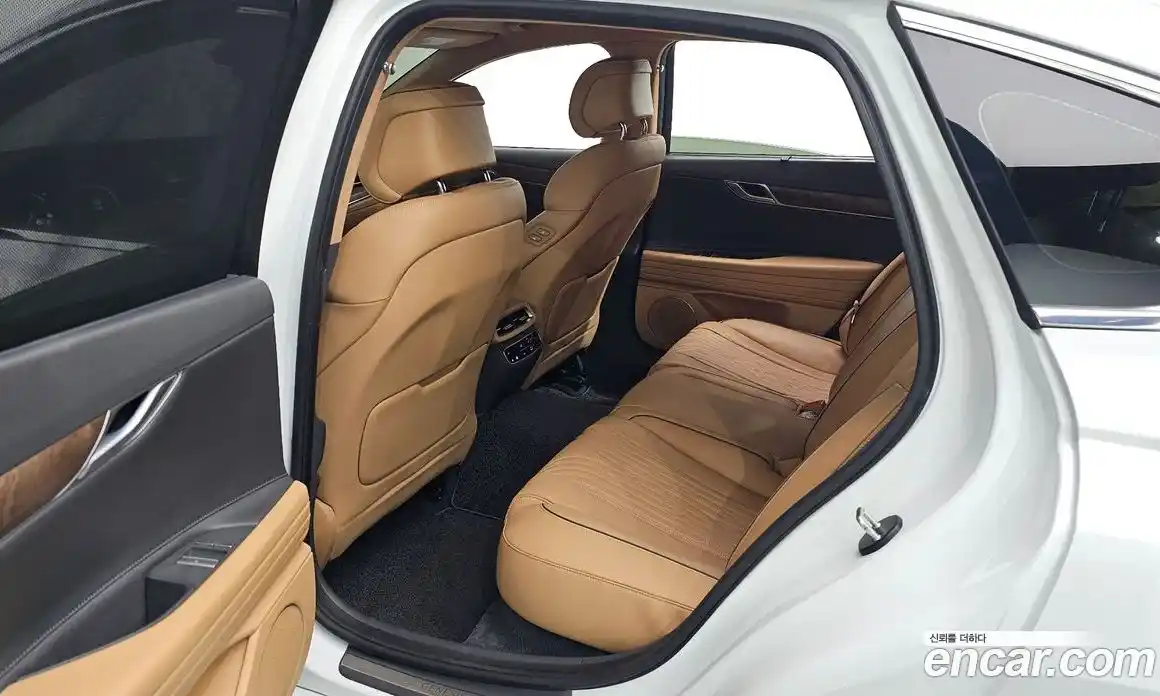 Genesis G80 2022 2.5 Автомат в Москве № 931054, фото 12