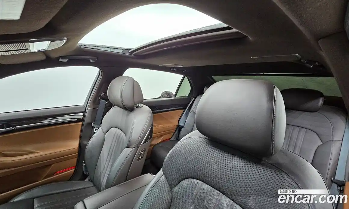 Genesis G90 2019 3.3 Автомат в Москве № 931142, фото 18