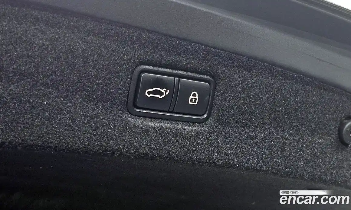 Genesis G90 2019 3.3 Автомат в Москве № 931142, фото 20