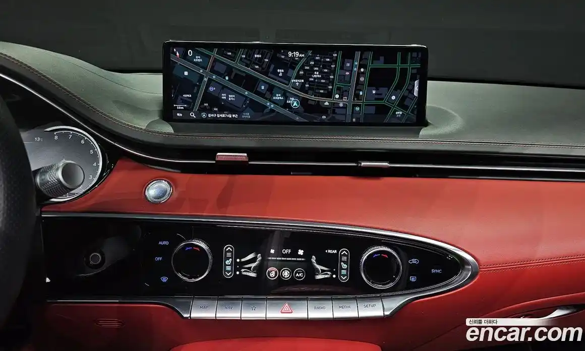 Genesis GV70 2022 2.5 Автомат в Москве № 931190, фото 14