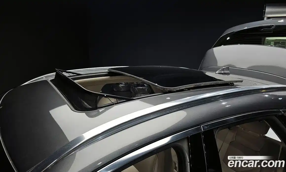 Genesis GV70 2022 2.5 Автомат в Москве № 931289, фото 17