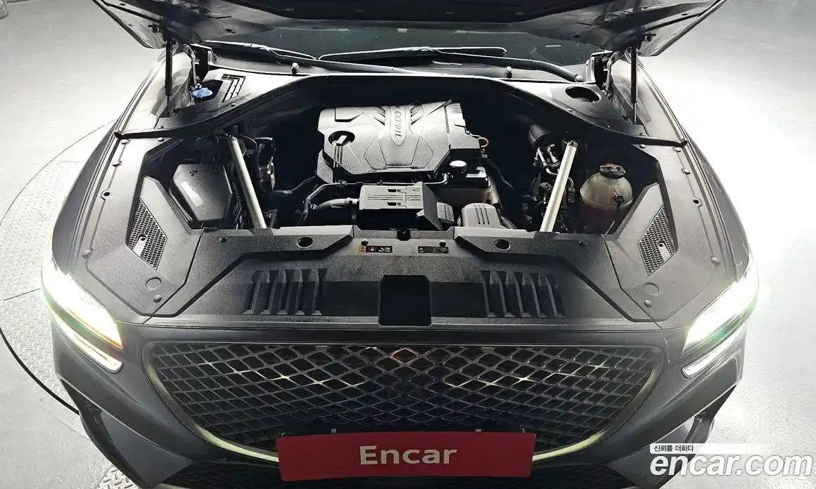 Genesis GV70 2022 2.5 Автомат в Москве № 931289, фото 6