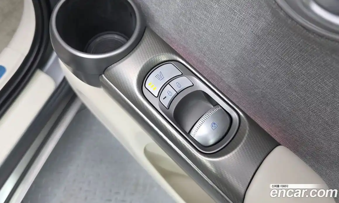 Genesis GV60 2022 0.1 Автомат в Москве № 931304, фото 19