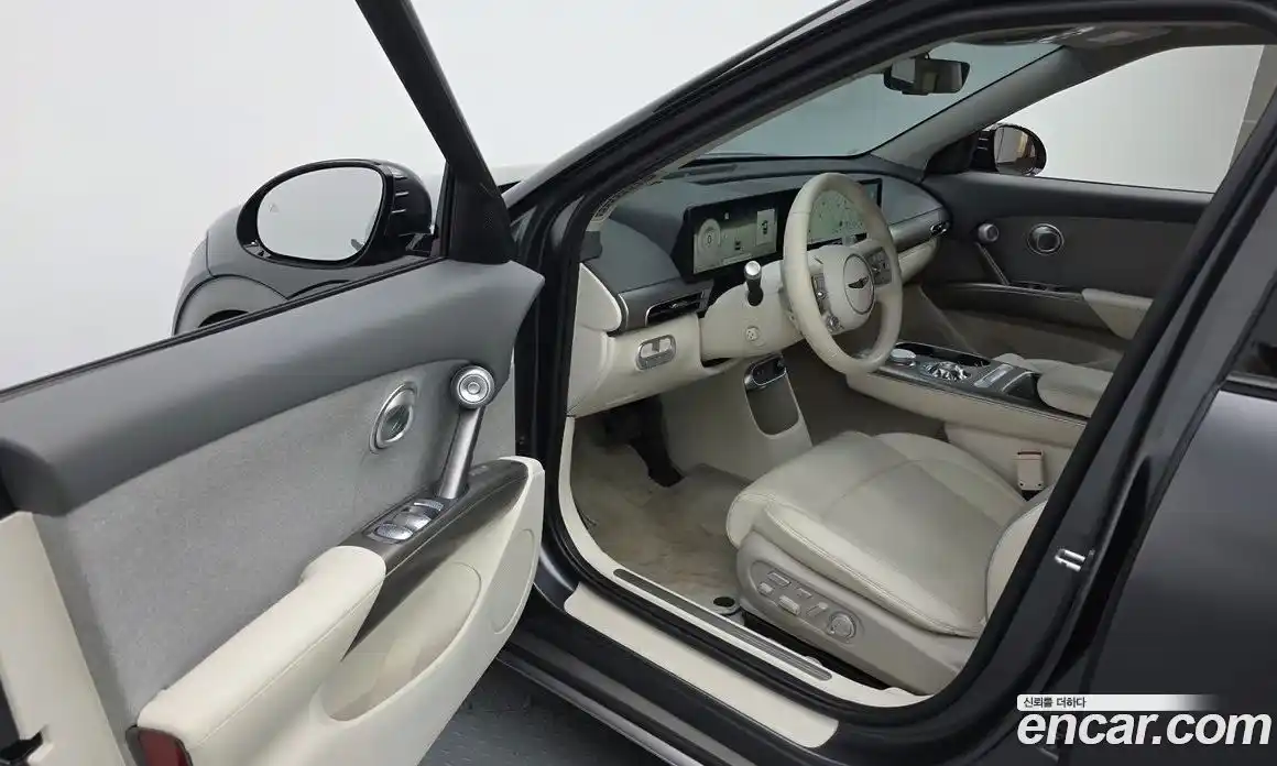 Genesis GV60 2022 0.1 Автомат в Москве № 931304, фото 10