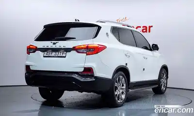 SsangYong Rexton 2019 2.2 Автомат в Москве № 932209, миниатюра 2