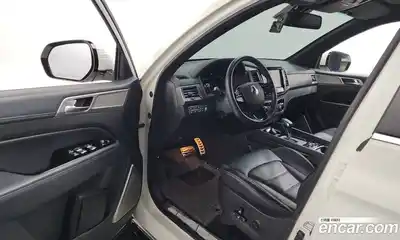 SsangYong Rexton 2019 2.2 Автомат в Москве № 932209, миниатюра 10