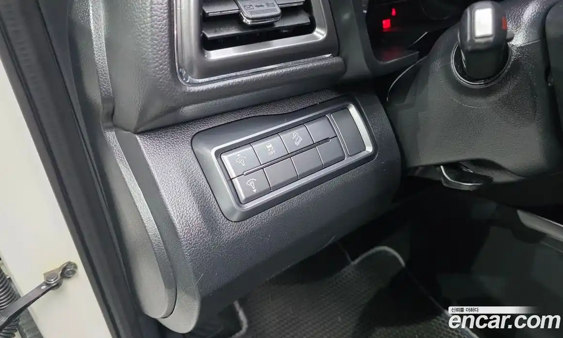 SsangYong TIBOLI 2019 1.5 Автомат в Москве № 932281, фото 17