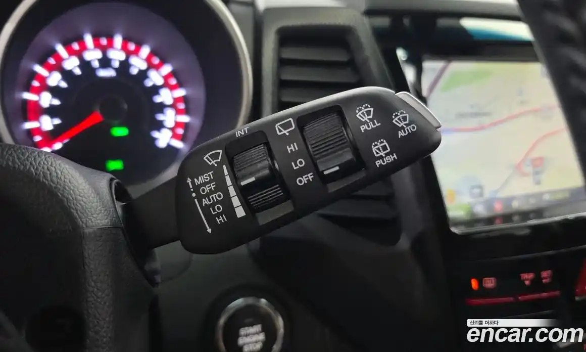 SsangYong TIBOLI 2016 1.6 Автомат в Москве № 932321, фото 15