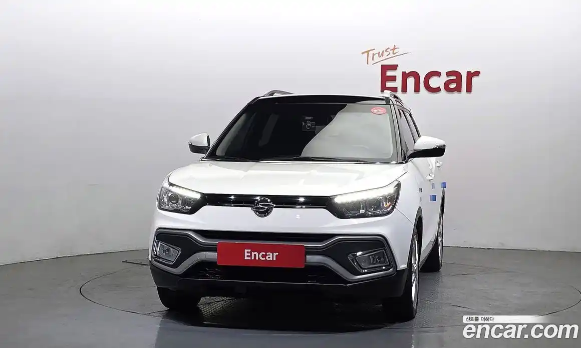 SsangYong TIBOLI 2016 1.6 Автомат в Москве № 932321, фото 3