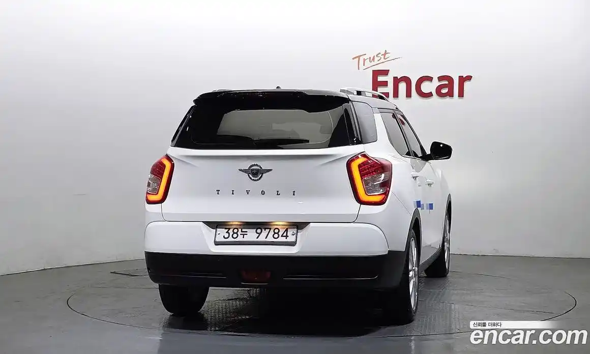 SsangYong TIBOLI 2016 1.6 Автомат в Москве № 932321, фото 4