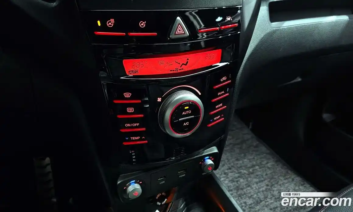 SsangYong TIBOLI 2019 1.6 Автомат в Москве № 932328, фото 18