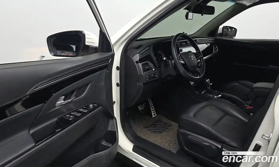 SsangYong Korando 2020 1.6 Автомат в Москве № 932539, фото 10