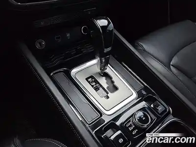 SsangYong Rexton 2017 2.2 Автомат в Москве № 932647, миниатюра 12