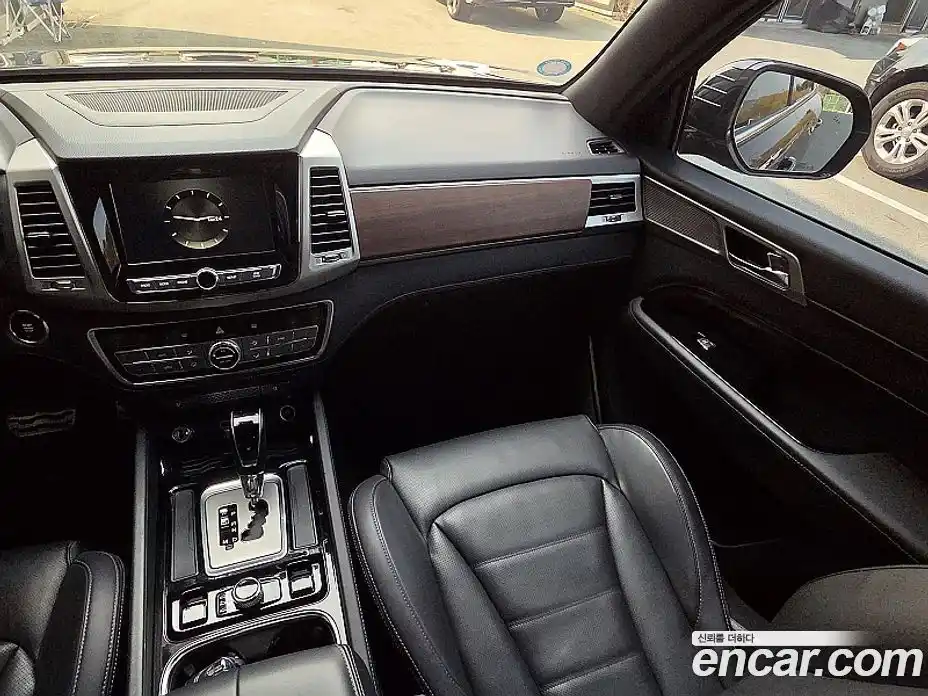 SsangYong Rexton 2017 2.2 Автомат в Москве № 932647, фото 7