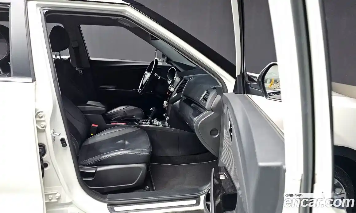 SsangYong TIBOLI 2017 1.6 гидро в Москве, фото 11