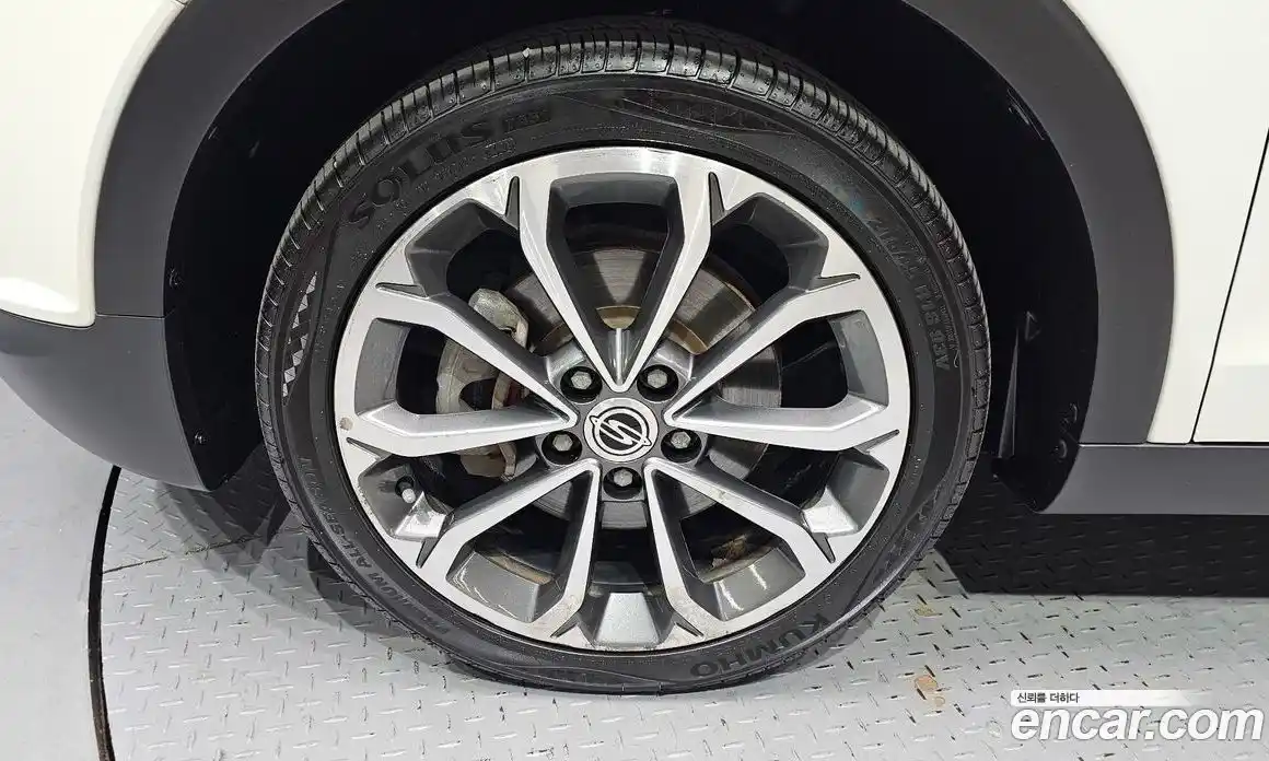 SsangYong TIBOLI 2017 1.6 гидро в Москве, фото 5