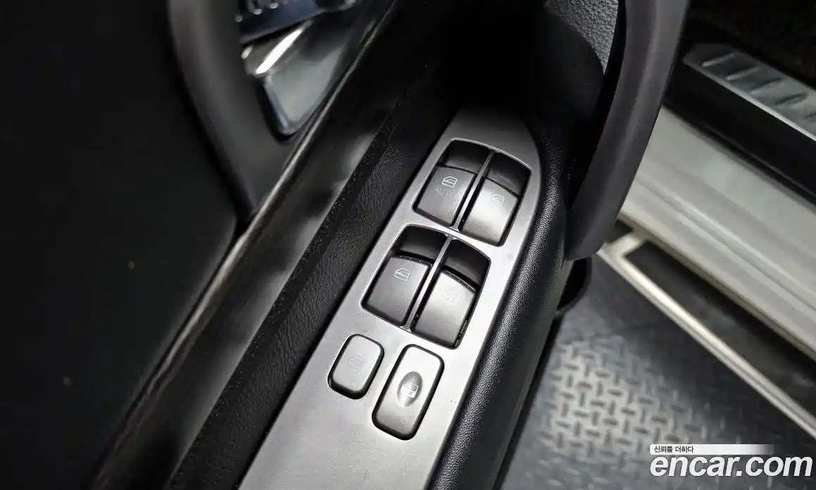 SsangYong Korando 2017 2.2 гидро в Москве № 932745, фото 17