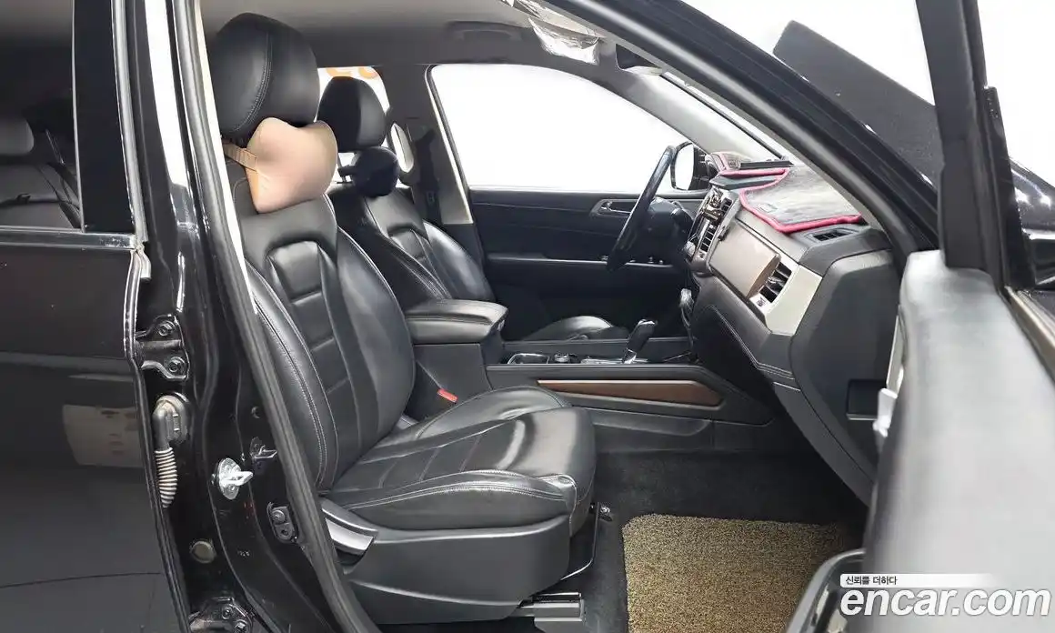 SsangYong Rexton 2017 2.2 Автомат в Москве № 933513, фото 11