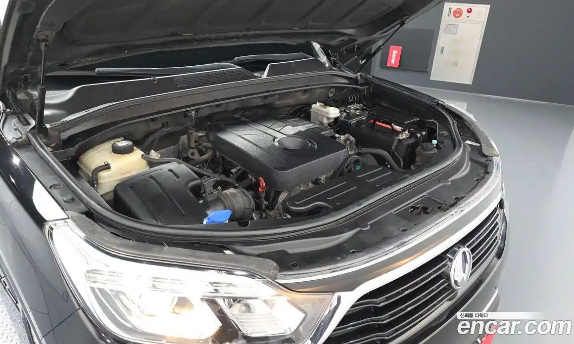 SsangYong Rexton 2017 2.2 Автомат в Москве № 933513, фото 6