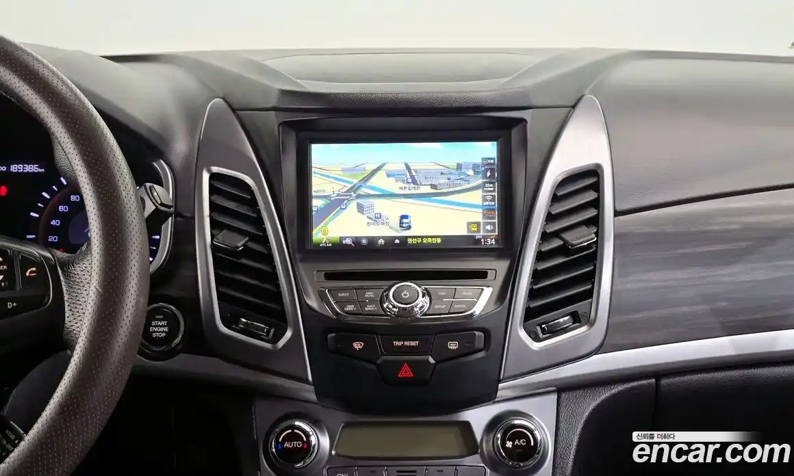 SsangYong Korando 2015 2.0 гидро в Москве № 933529, фото 14