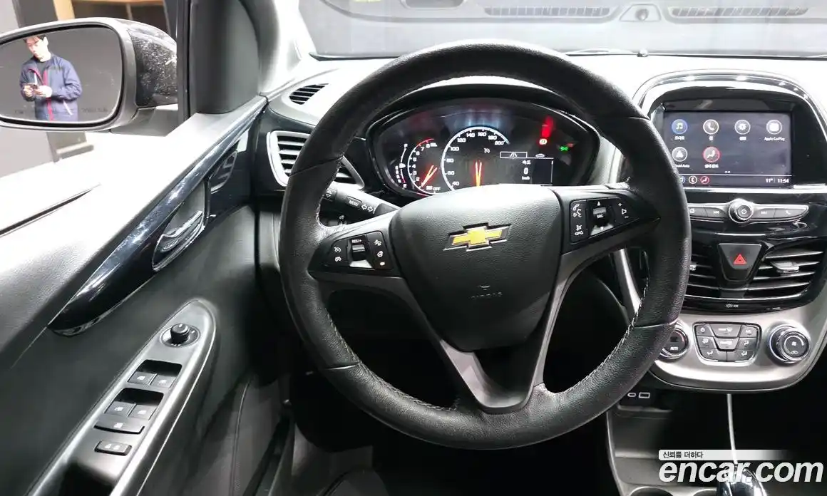 Chevrolet Spark 2018 1.0 Автомат в Москве № 934421, фото 13