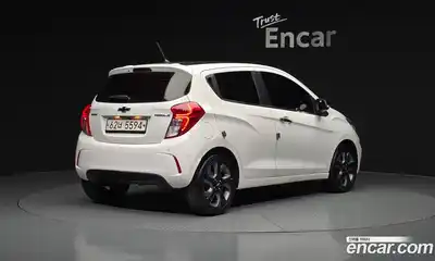 Chevrolet Spark 2018 1.0 Автомат в Москве № 934421, миниатюра 2