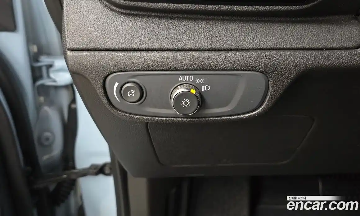 Chevrolet Bolt EV 2022 0.2 Автомат в Москве № 934468, фото 17