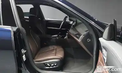 BMW 6-Series 2023 2.0 гидро в Москве № 934501, миниатюра 11