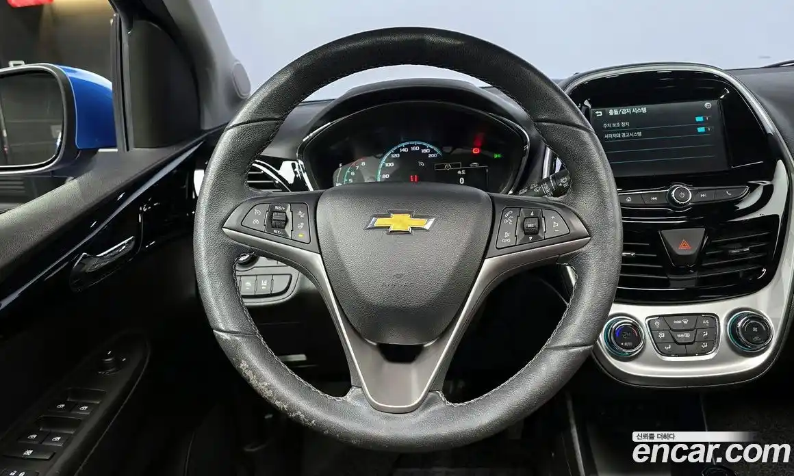 Chevrolet Spark 2016 1.0 гидро в Москве, фото 13