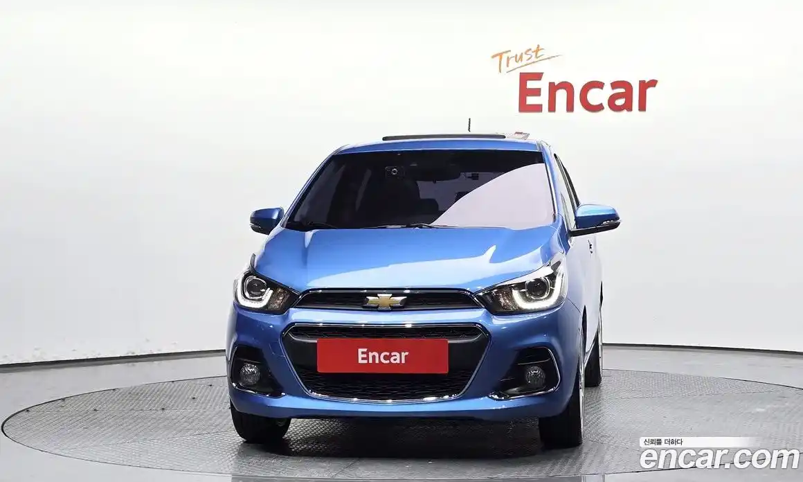 Chevrolet Spark 2016 1.0 гидро в Москве, фото 3