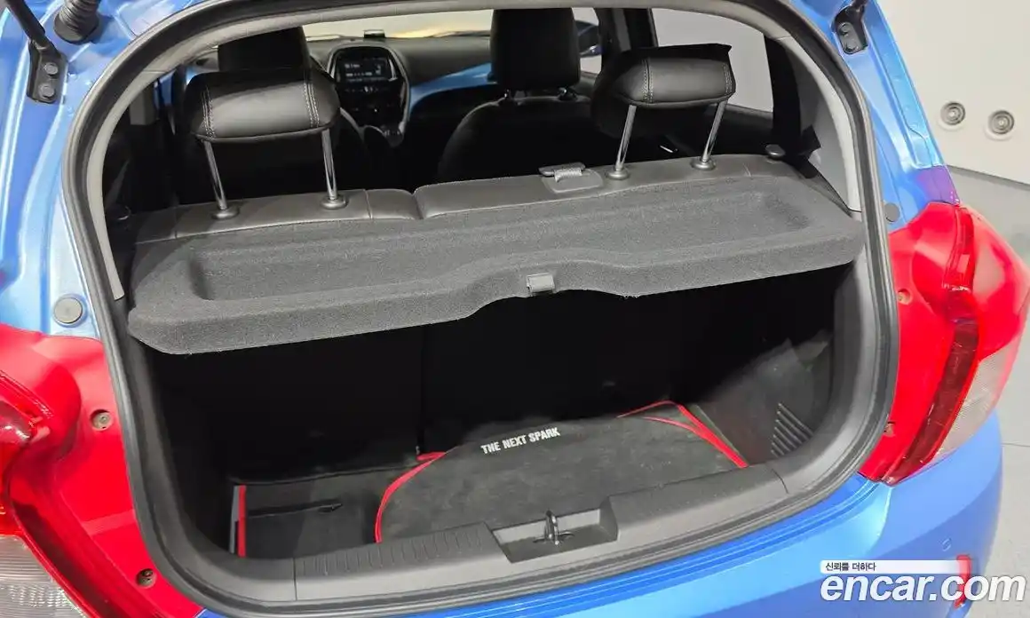 Chevrolet Spark 2015 1.0 Автомат в Москве № 934656, фото 20