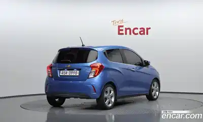 Chevrolet Spark 2015 1.0 Автомат в Москве № 934656, миниатюра 2