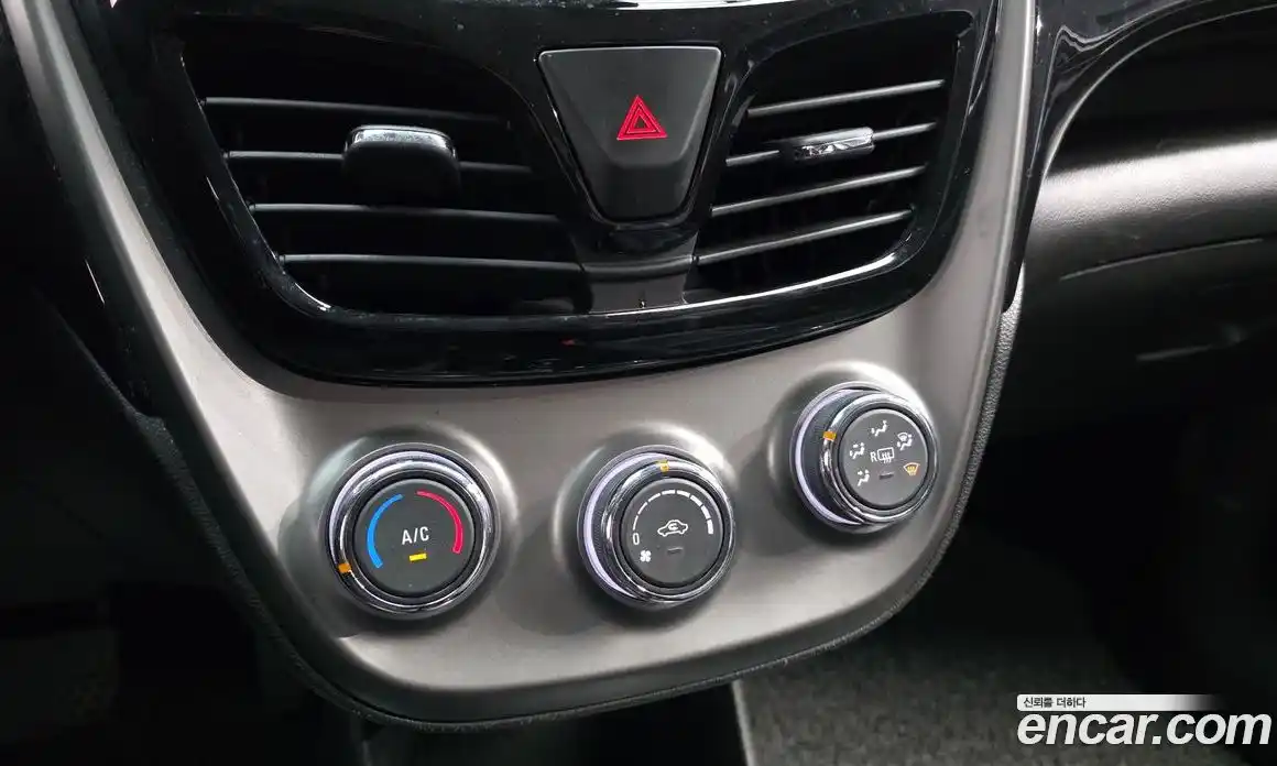 Chevrolet Spark 2019 1.0 Автомат в Москве № 934925, фото 18