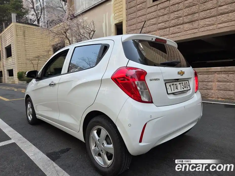 Chevrolet Spark 2017 1.0 Автомат в Москве № 934996, фото 7