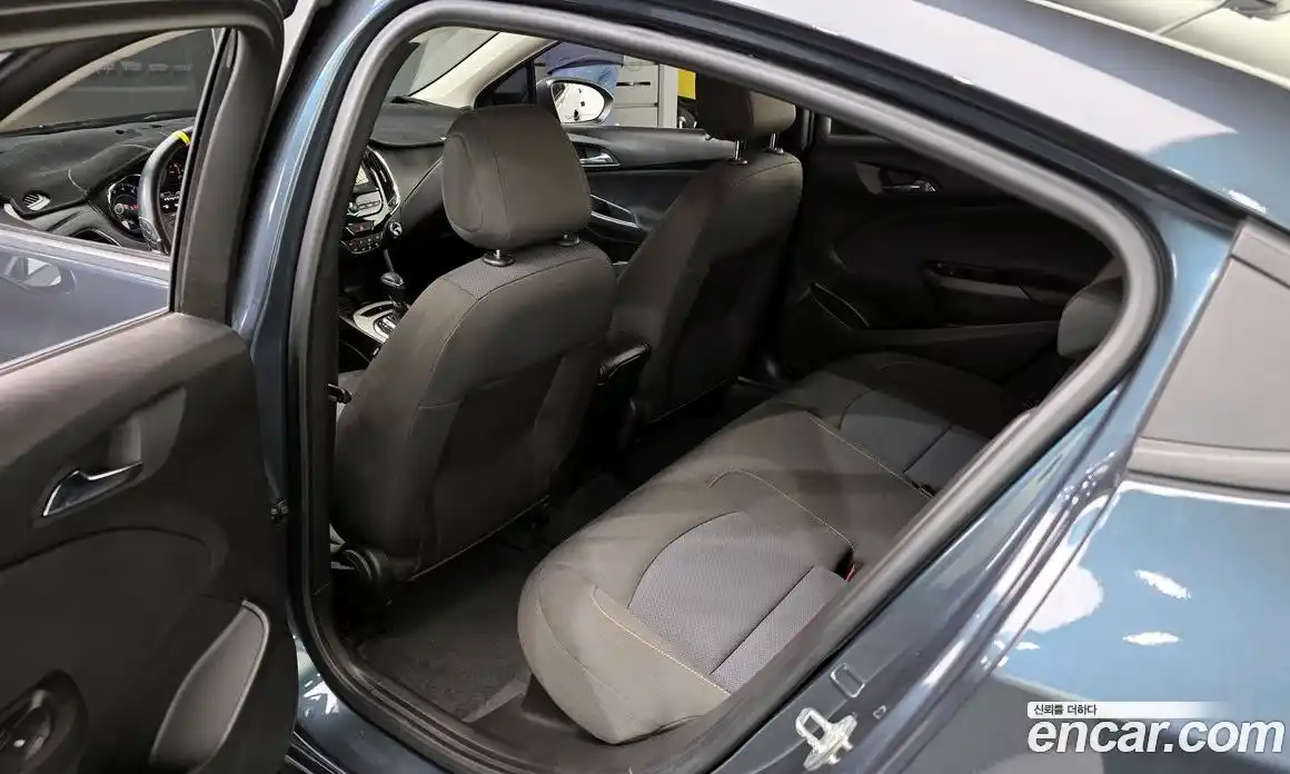 Chevrolet Cruze 2017 1.4 гидро в Москве № 935372, фото 11