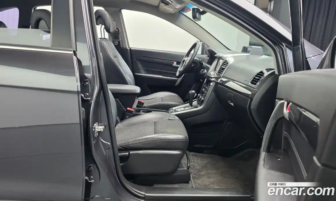 Chevrolet Captiva 2014 2.0 Автомат в Москве № 935378, фото 9