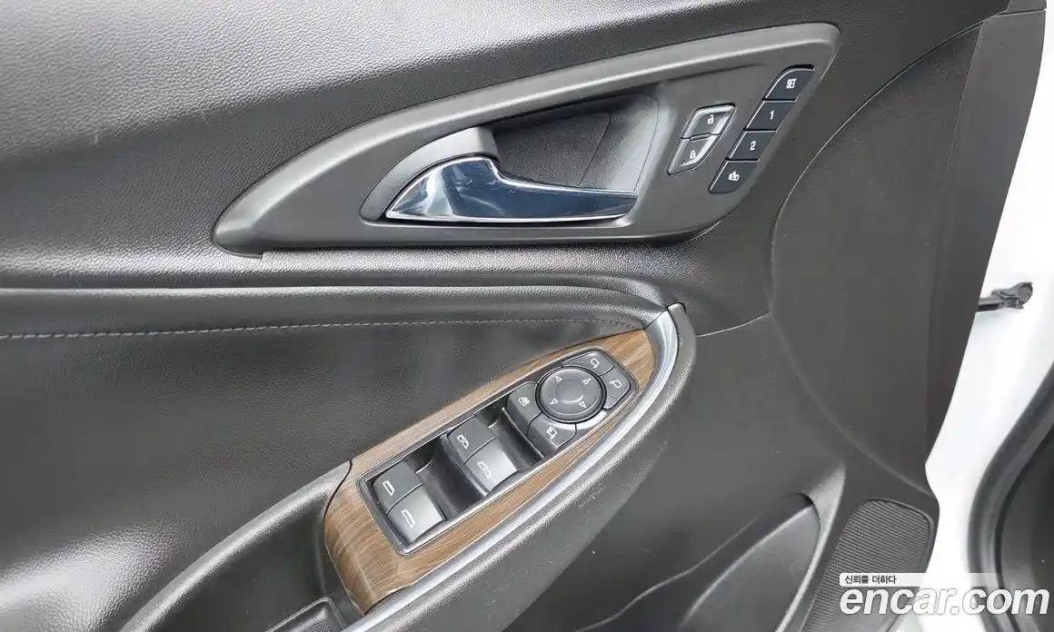 Chevrolet Malibu 2018 1.5 Автомат в Москве № 935540, фото 12