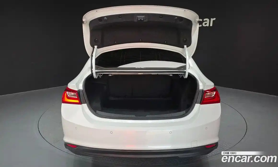 Chevrolet Malibu 2018 1.5 Автомат в Москве № 935540, фото 20