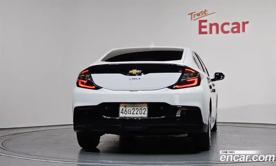 Chevrolet Volt 2018 1.5 гидро в Москве № 935765, фото 4