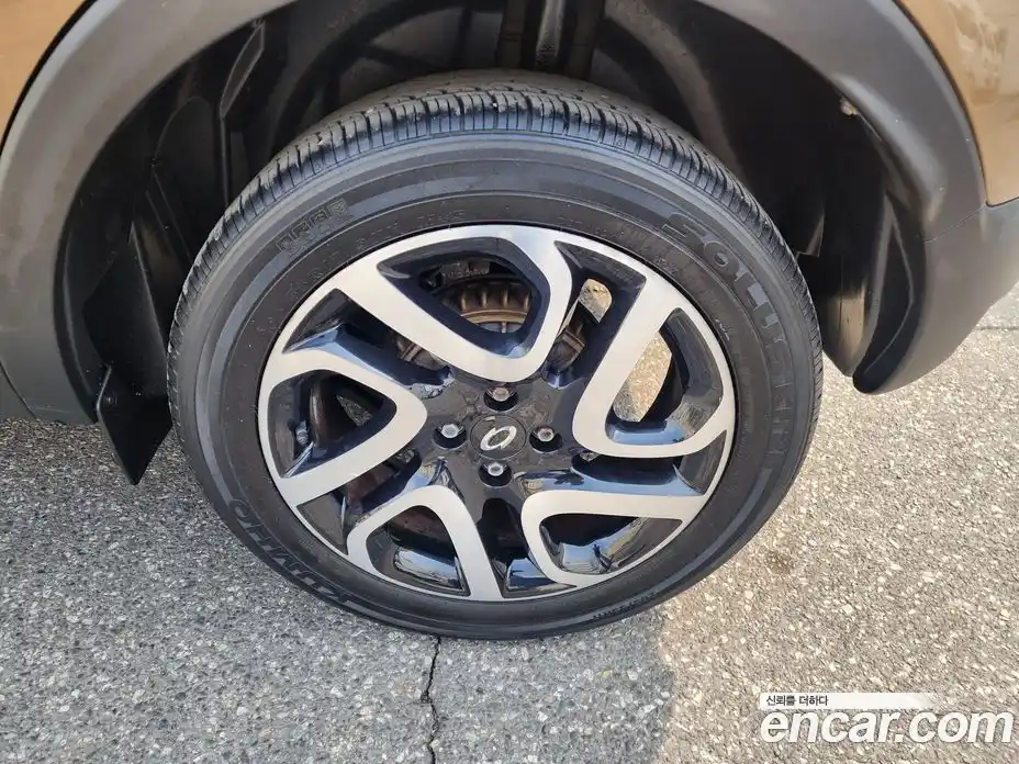 Renault QM3 2016 1.5 Автомат в Москве № 937303, фото 16