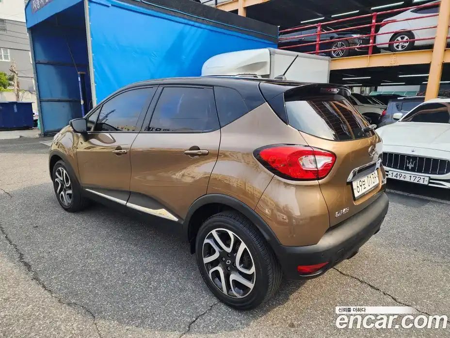 Renault QM3 2016 1.5 Автомат в Москве № 937303, фото 5